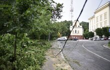Фото 10: Аварійні бригади оперативно ліквідовують наслідки негоди в місті