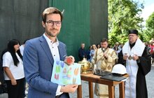 Фото 3: Мери Львова та Фрайбурга заклали капсулу на місці майбутньої МАЙСТЕРНІ UNBROKEN Art (відео)