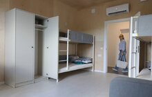 Фото 7: Ігрові кімнати, затишний дворик і озерце: у Львові збудували якісне тимчасове житло для вагітних переселенок