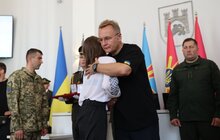 Фото 7: У мерії Львова посмертно нагородили львів'ян, які боронили незалежність України (фото/відео)