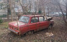 Фото 1: Шість покинутих автівок забрали з вулиць міста з початку грудня