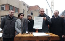 Фото 5: У Брюховичах заклали капсулу на місці майбутнього найбільшого реабілітаційного центру екосистеми UNBROKEN (відео)