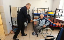 Фото 4: Притулок для бездомних на Кирилівській збільшили і відремонтували: колишня нічліжка тепер працює і вдень (фото/​відео)