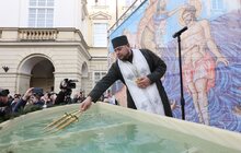 Фото 7: У Львові військові капелани освятили воду: її впродовж дня можуть набрати усі охочі (фото/відео)