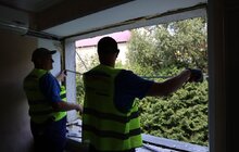 Фото 14: Відновлення Львова після ракетного обстрілу: за кошти благодійників розпочали встановлення нових вікон (відео)