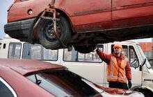 Фото 17: У Львові почали евакуйовувати покинуті автівки (відео)