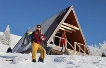 Фото 1: На Парашці відкрили гірський прихисток, присвячений загиблому на війні львів’янину-пластуну (фото)