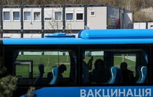 Фото 4: У Львові запрацювали мобільні пункти вакцинації