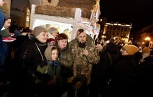 Фото 2: На площі Ринок відкрили міську різдвяну шопку (фото/відео)