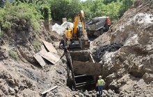 Фото 2: На вул. Вернадського завершують заміну каналізаційного колектора, який пролягає на глибині 9 метрів
