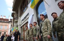 Фото 4: У центрі Львова урочисто відкрили площу Ангелів (відео)