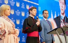 Фото 1: «Слухайте і любіть своїх дітей, тому що їхніми устами часто говорить Бог», — Андрій Садовий