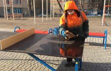 Фото 51: Комунальні служби дезінфікують місто: миють вулиці, тротуари, зупинки транспорту, сходові клітки будинків