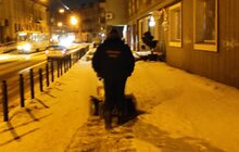 Фото 11: Для посипання доріг від ожеледиці минулої доби використано 513 м3 піскосуміші та 212 м3 солі