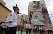 Фото 2: У Львові відкрили мурал Андрея Шептицького з нагоди 155-ої річниці від дня народження митрополита