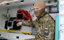 Фото 2: Завдяки хору «Гомін» військова розвідка отримала дві модернізовані медичні евакуаційні машини