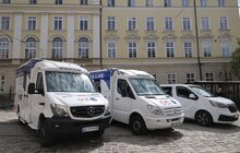Фото 3: У Львові тайванські лікарі передали військовим мобільний стоматологічний комплекс та швидку (відео)