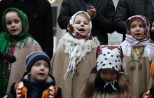 Фото 5: У Львові встановили чотирьохметрового різдвяного дідуха