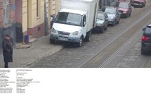 Фото 3: За вчорашній день працівники ЛКП «Львівавтодор» зафіксували 32 випадки порушення правил дорожнього руху через неналежне паркування