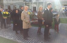 Фото 8: Влада міста покладанням квітів вшанувала пам’ять Михайла Грушевського