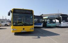 Фото 8: Львів отримав від польських міст 20 великих низькопідлогових автобусів та гуманітарну допомогу