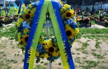 Фото 1: Міський голова Андрій Садовий та Президент Володимир Зеленський у Львові вшанували пам'ять загиблих Захисників України