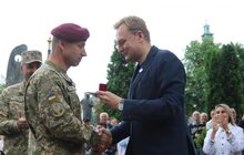 Фото 19: Сьогодні у Львові військовослужбовці 80-тої окремої десантно-штурмової бригади пройшли урочистою ходою з нагоди повернення з району виконання завдань під час операції Об’єднаних сил
