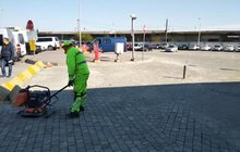 Фото 14: Реконструкція пл. Двірцевої: 70% інженерних мереж вже замінені