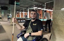 Фото 5: Пацієнти центру НЕЗЛАМНІ спробували новий вид реабілітації – гру в більярд