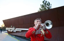 Фото 2: На Меморіалі Героїв Небесної Сотні у Львові співали стрілецькі та повстанські пісні