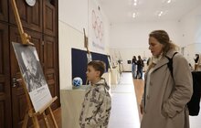 Фото 2: В річницю великої війни у Львові провели перформанс «Вбивцям не місце на Олімпійських іграх» (відео)