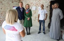Фото 10: У Львові благодійники відкрили Центр допомоги «Соціальна комора»
