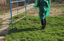 Фото 4: На території Львова проводять миття і дезінфекцію дитячих майданчиків