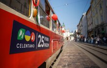 Фото 8: У Львові курсує екскурсійний трамвай, який допомагає збирати гроші на дитячу реабілітацію (відео)
