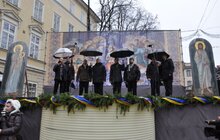 Фото 3: У Львові відбулось загальноміське освячення води