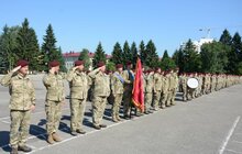 Фото 10: У Львові привітали й відзначили військових 80-ї десантно-штурмової бригади, які повернулися з передової