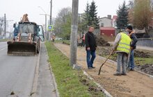 Фото 6: На вул. Княгині Ольги тривають роботи з будівництва велодоріжки