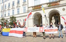 Фото 5: На пл. Ринок у Львові відкрили виставку «Рік спротиву: як по(в)стає Білорусь»