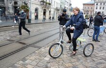 Фото 13: У Львові вперше провели позачергове засідання виконавчого комітету на велосипедах