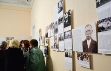 Фото 11: У Львові відкрили виставку про вимушених переселенців