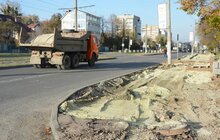 Фото 6: На вул. Княгині Ольги розпочали роботи з будівництва велосипедної доріжки та хідників