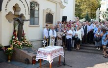 Фото 33: У Львові вшанували спочилих захисників України та помолились на могилі Патріарха Димитрія