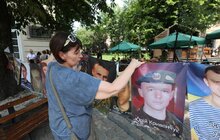 Фото 1: Восени у Львові планують відкрити фотовиставку, присвячену зниклим безвісти людям