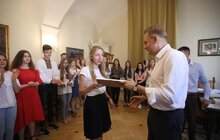 Фото 6: «За хороші результати у навчанні треба дякувати і любити треба грошима», — А. Садовий