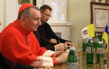 Фото 7: Державний Секретар Ватикану кардинал П’єтро Паролін поблагословив Львів