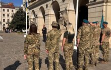 Фото 4: На львівській Ратуші підняли прапор Морської піхоти України