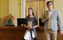 Фото 8: Учень 11 класу своєю перемогою виграв для гімназії «Євшан» комп’ютерний клас