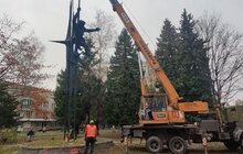 Фото 2: У Львові пам’ятник космонавтиці перенесуть до музею «Територія терору» (відео)