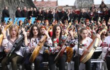 Фото 14: У центрі Львова 407 бандуристів одночасно виконали твори на поезію Тараса Шевченка