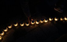Фото 6: Сотні лампадок запалили у Львові в пам'ять про невинно вбитих ворогом українців